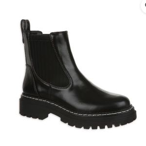 Sam & Libby Women's Skylar Chelsea Bootie